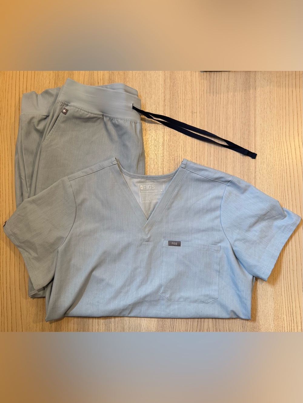 Figs Light Blue V-Neck Scrub and Zamora Jogger Bottoms - Technical Collection